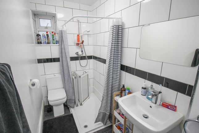 Flat for sale in Severn Road, Southward