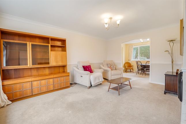 8, Edgecombe Grove, Darlington photo 4