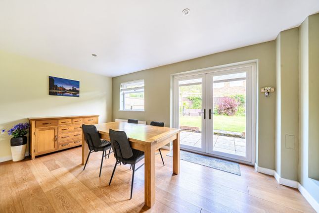 7, Carlyn Drive, Eastleigh photo 3