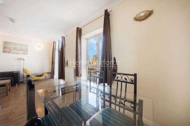 Flat 6, 4, York House, De Quincey Mews, London photo 4