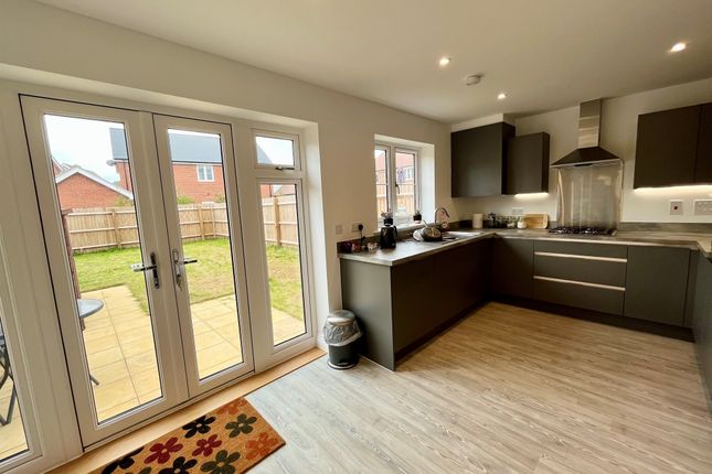 Terraced house for sale in Vaisey Close, Tring