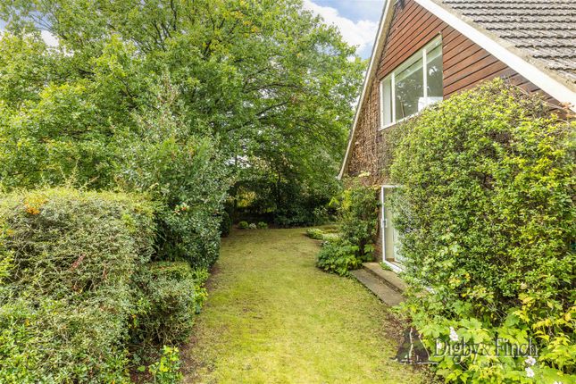 Property for sale in Green Lane, Duddington, Stamford