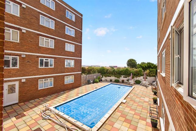 Ward Court, Sea Front, Hayling Island photo 4