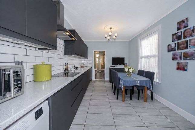 32 Stromness Road, Southend-On-Sea photo 4