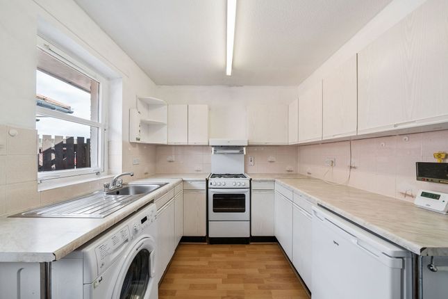 53 Chambers Drive, Falkirk photo 4