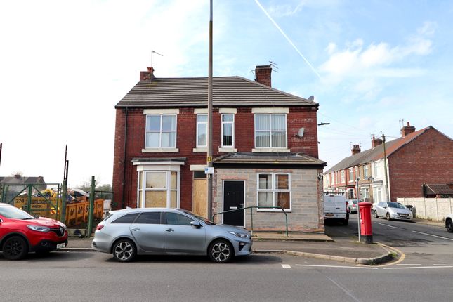 Flat for sale in Askern Road, Toll Bar, Doncaster