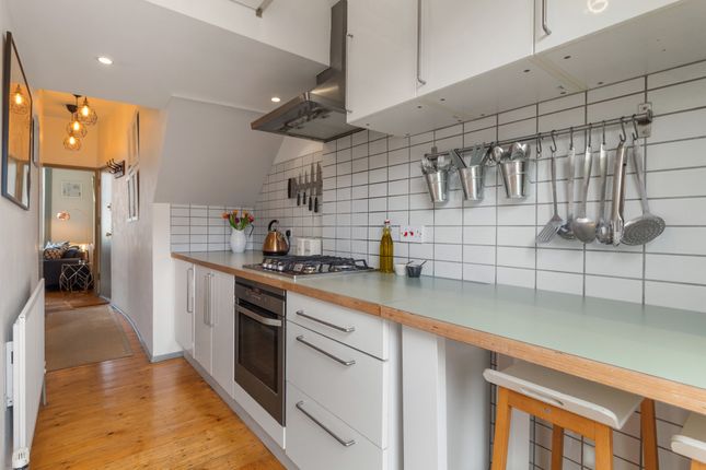 Flat for sale in Regina Road, London