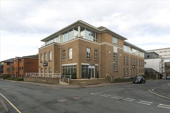 Office to let in 25 Clarendon Road, Redhill