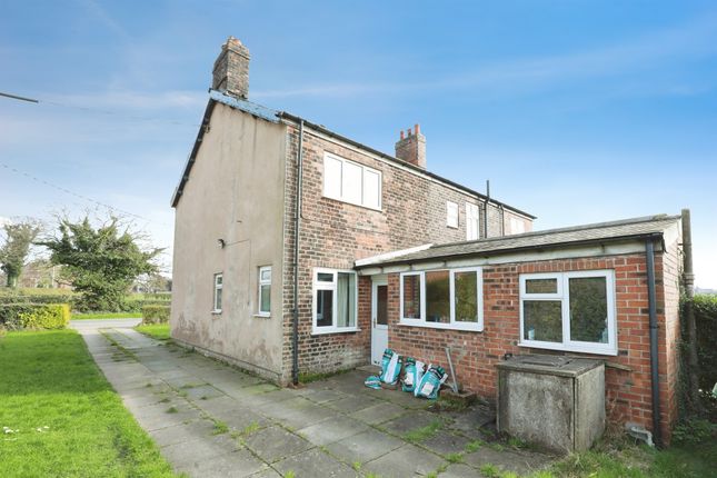 Avon, Shutley Lane, NORTHWICH photo 2