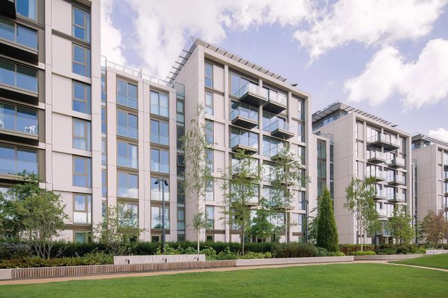 Flat for sale in Columbia Gardens, Lillie Square
