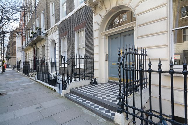 Flat for sale in Upper Wimpole Street, London