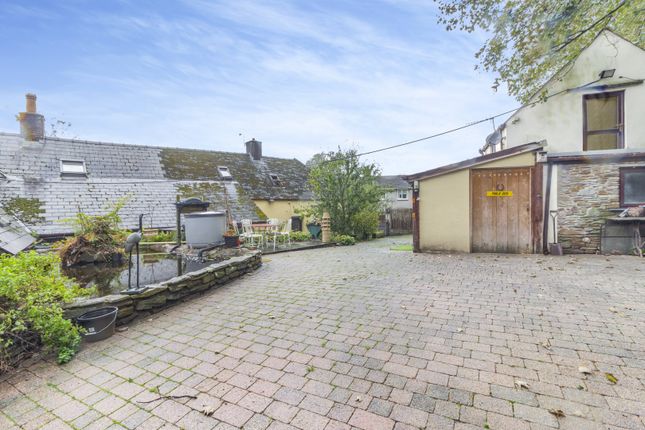 Detached house for sale in Central Avenue, Newbridge, Newport