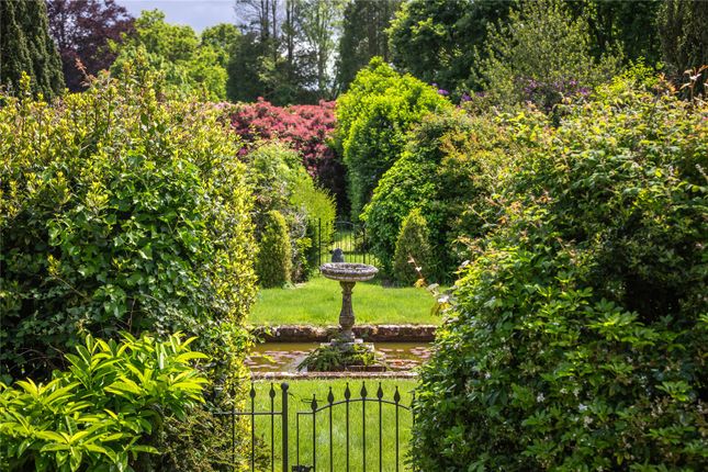 Private Gardens