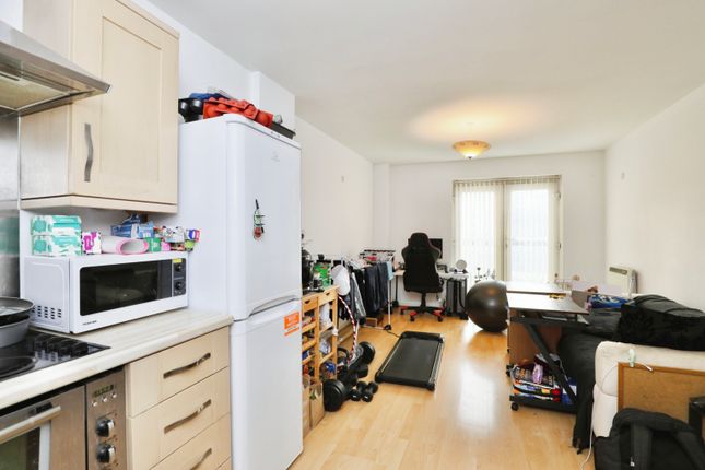 Flat 31, Coode, 7, Millsands, South Yorkshire photo 3