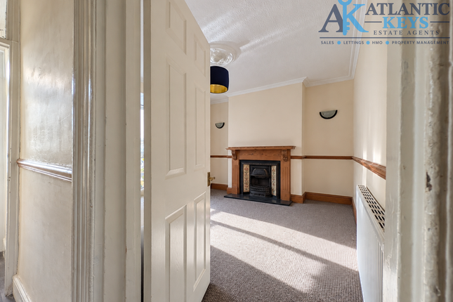 5 Julian Street, Plymouth photo 5