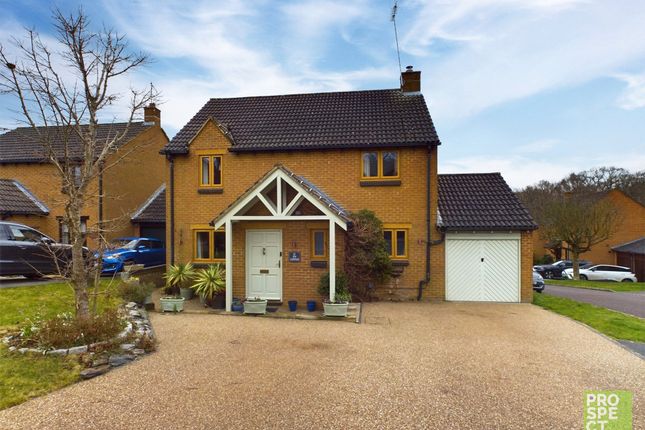 Detached house for sale in Top Common, Warfield, Bracknell, Berkshire