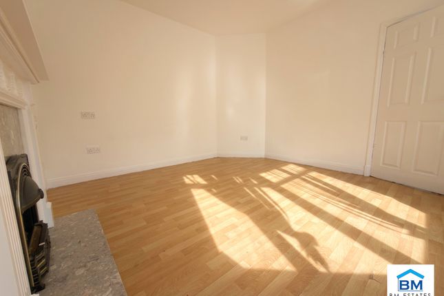 140, Wicklow Drive, Leicester photo 2