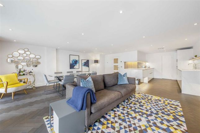 Flat 20, Anchor Brewhouse, 50, Shad Thames, London photo 3