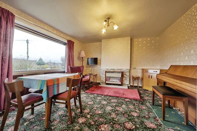 1, Brockwell Gardens, Sowerby Bridge photo 4