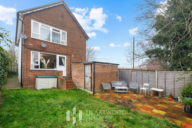 13, Therfield Road, St. Albans photo 2