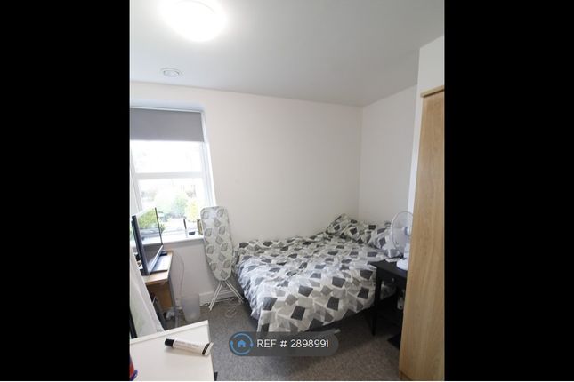 Flat, Greenwood Lodge Greenhill Road, Winchester photo 4
