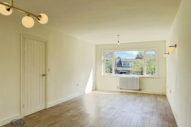 17, Beechwood Drive, Congleton photo 4