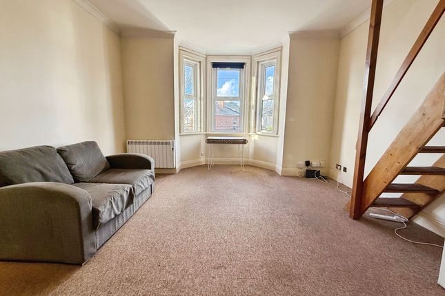Flat 8, 60 Drummond Road, Bournemouth photo 3