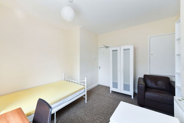 5 Claude Street, Nottingham photo 5