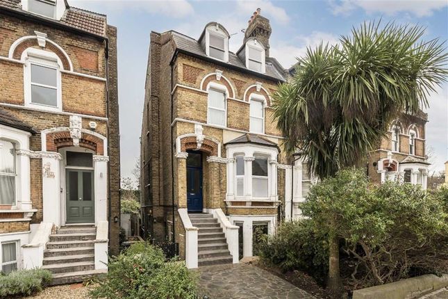 Flat for sale in Pepys Road, London