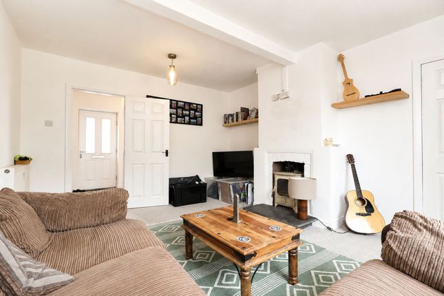1 Halifax Road, Wadebridge photo 4