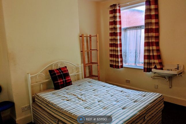 Room To Rent In Chichester Street Chester Ch1 Zoopla