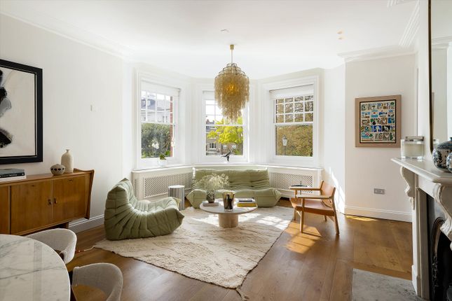 Thumbnail Flat for sale in Campden Hill Court, London, London