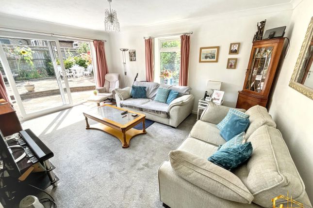 101, Birkdale, Bexhill-on-Sea photo 2