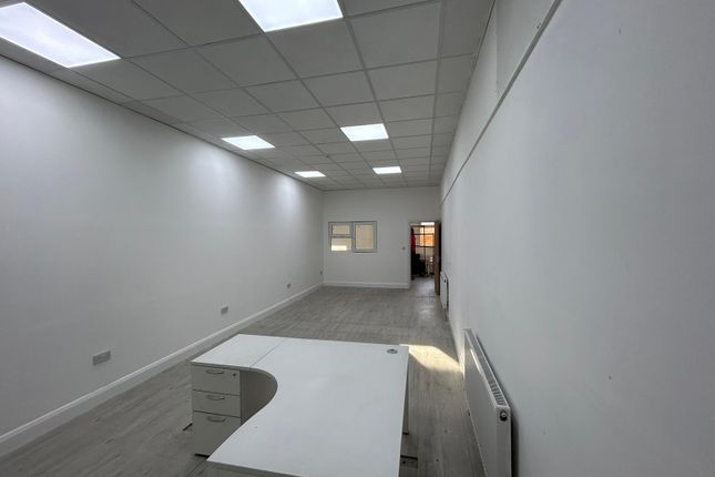 Office to let in Baird Road, Enfield