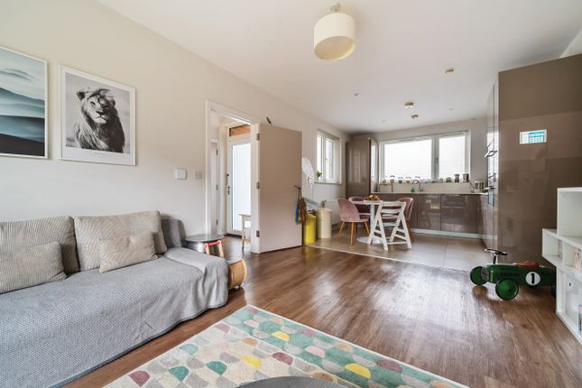 Terraced house for sale in Sphinx Way, Barnet