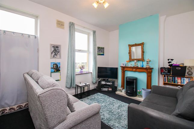 26, Gordon Street, Wakefield photo 3