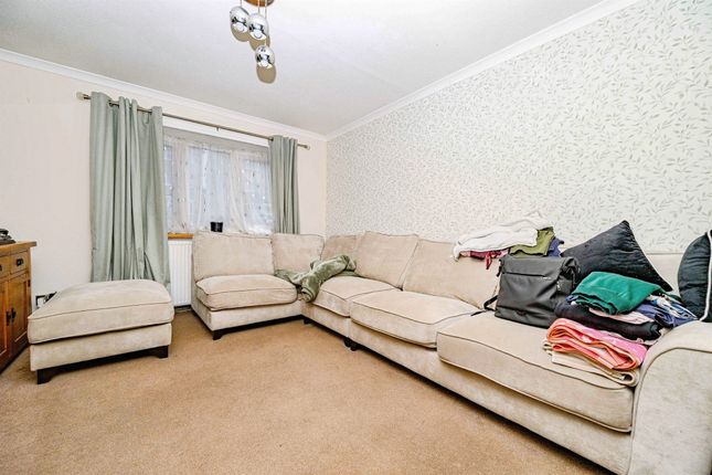 53, Ninian Road, Hemel Hempstead photo 3