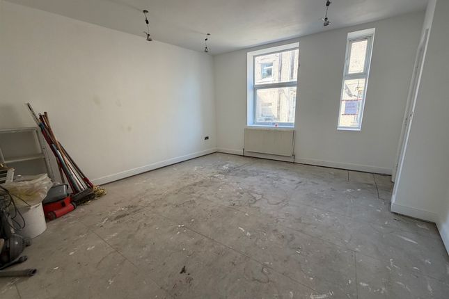 3, Fixby View Yard, Clough Lane, Brighouse photo 2