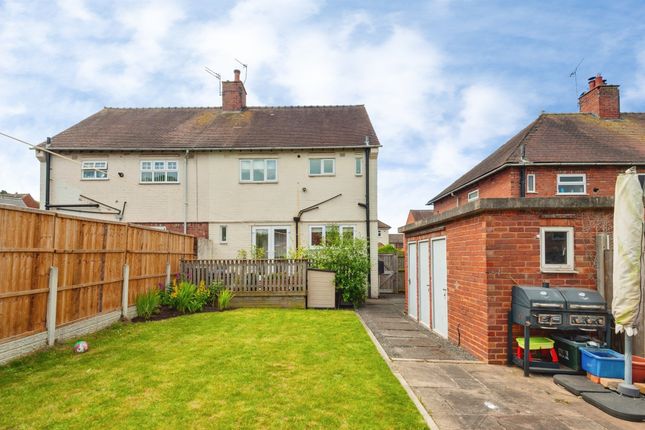 10, Queens Drive, Frodsham photo 2
