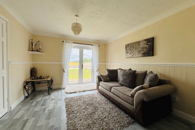 116, Green Lane, Great Yarmouth photo 3