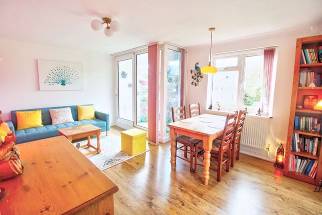 Durham Court,Flat 9, Rockhurst Drive, Eastbourne photo 2