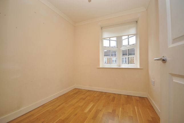 End terrace house to rent in High Street, Handcross, Haywards Heath