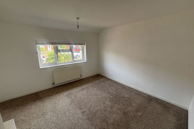 29, Copse Road, Dudley photo 3