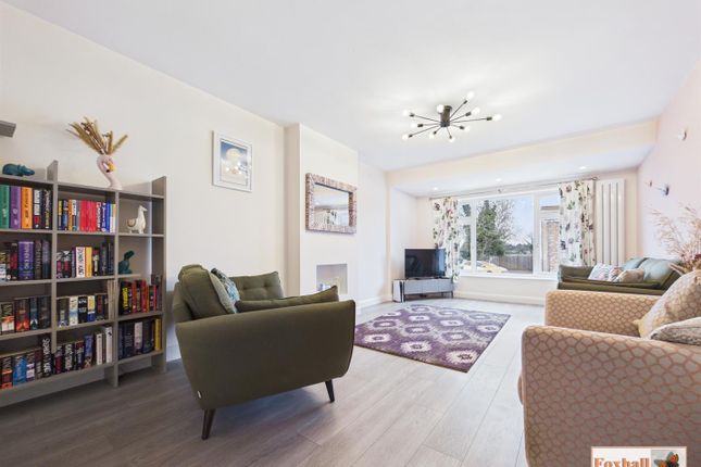 29, Humber Doucy Lane, Ipswich photo 3