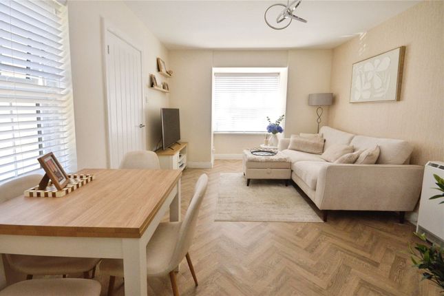 81, Cedar Court, Bishops Stortford photo 2