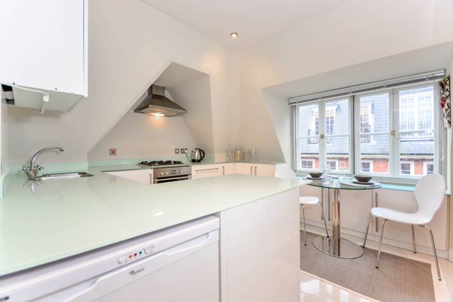 2-bed flat on Kensington High Street, Kensington, £675,000