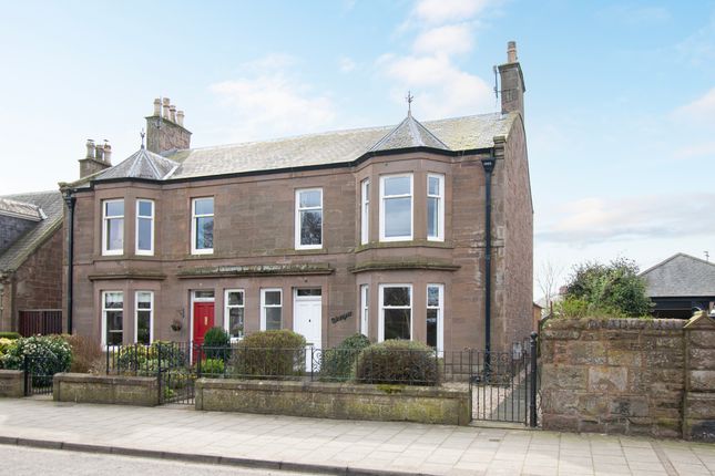13, Dorward Road, Montrose photo 2