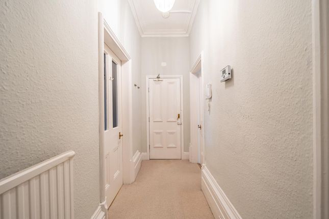 Flat 3, 9, Lenton Avenue, Nottingham photo 3