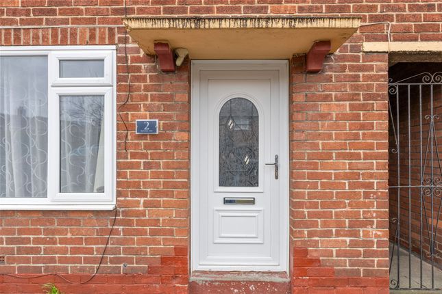 2 Kendal Avenue, Warrington photo 2