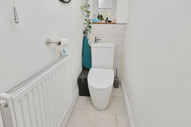Meadow View, Ploughboy Lane, Thetford photo 3